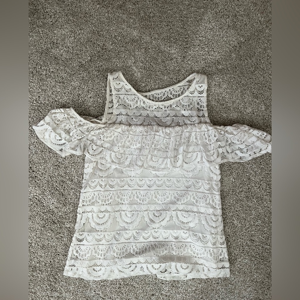 Lilly Pulitzer cold shoulder tank
